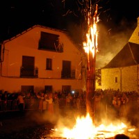 falles, Pirineus, Ribagorça, Barruera, Lleida, foc, flama, Festa Popular, Patrimoni cultural, UNESCO, Surtdecasa Ponent