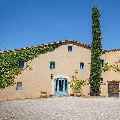 Masia Mas Rabell, Família Torres, 