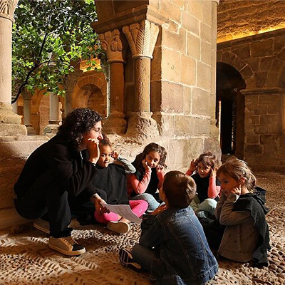 Experiència medieval al Monestir