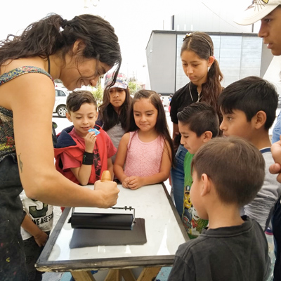 Taller de gravat 'El mapa del temps de l'Espluga' al Museu de la Vida Rural, 2022