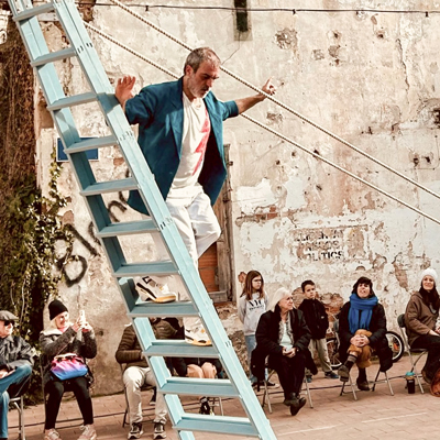 Espectacle 'Temps Encara Tenim' de la Cia. Impulsos